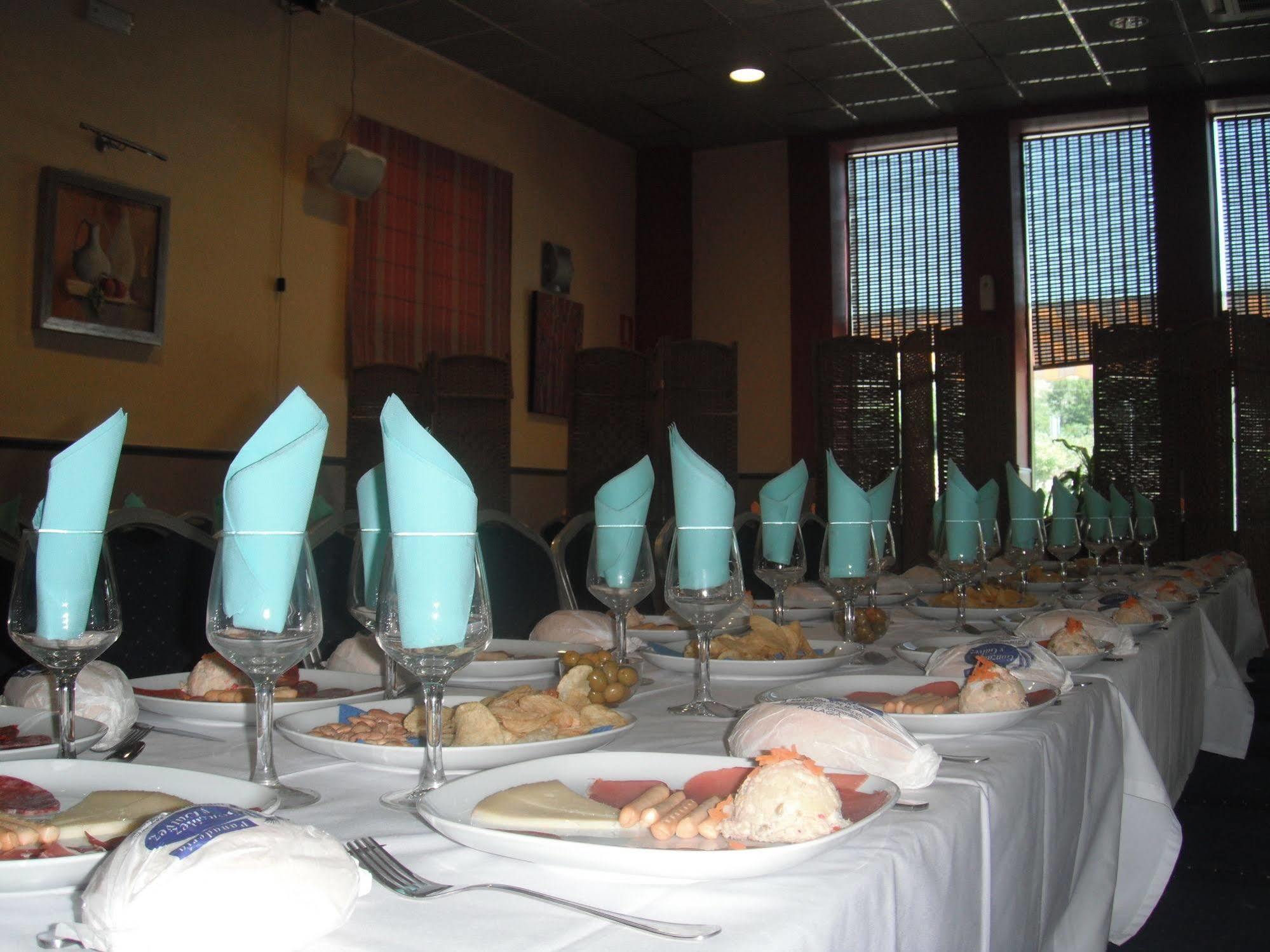 Hostal La Molina Álora Zewnętrze zdjęcie